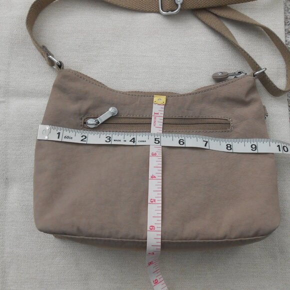 Kipling Nylon Beige Tan Crossbody Bag Should Bag 6.5"x9.5"x2.75" No monkey - Picture 4 of 13